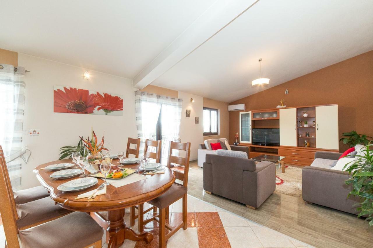 Villa Marica Kaštela Extérieur photo