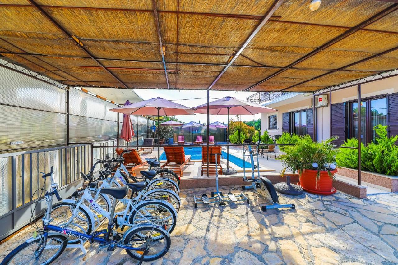 Villa Marica Kaštela Extérieur photo